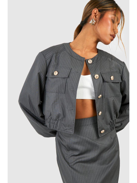 Спокійний бомбер у тонку смужку