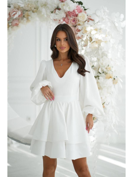 Сукня з подвійною спідницею об’ємними рукавами 