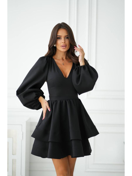 Сукня з подвійною спідницею об’ємними рукавами 