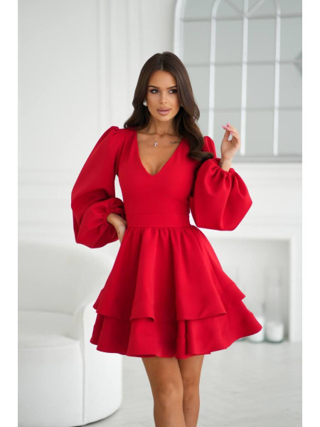 Сукня з подвійною спідницею об’ємними рукавами 