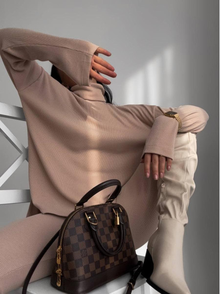 Костюм з начосом 