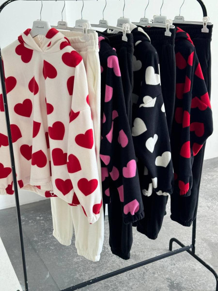 Флісовий костюм сердечки 