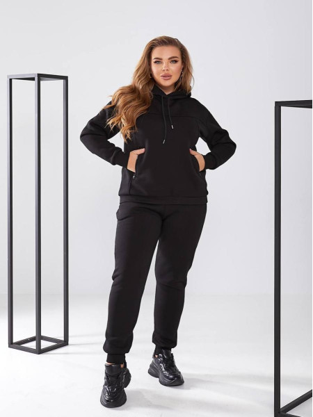 Теплий якісний спортивний костюм 