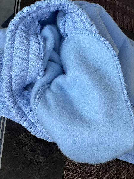 Теплий якісний спортивний костюм 