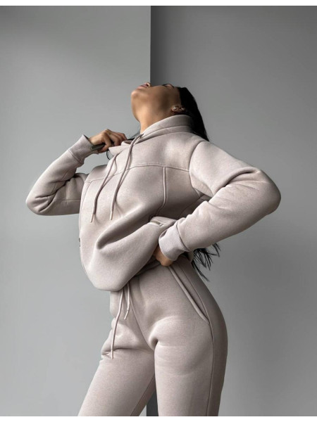 Теплий якісний спортивний костюм 