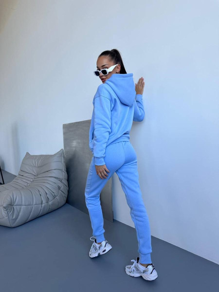 Теплий якісний спортивний костюм 