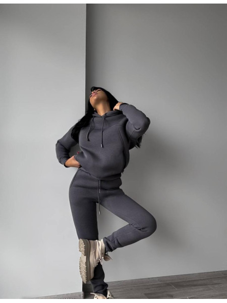 Теплий якісний спортивний костюм 