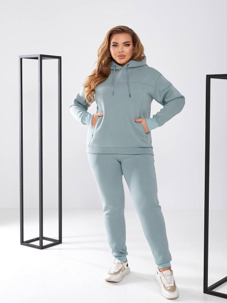 Теплий якісний спортивний костюм 