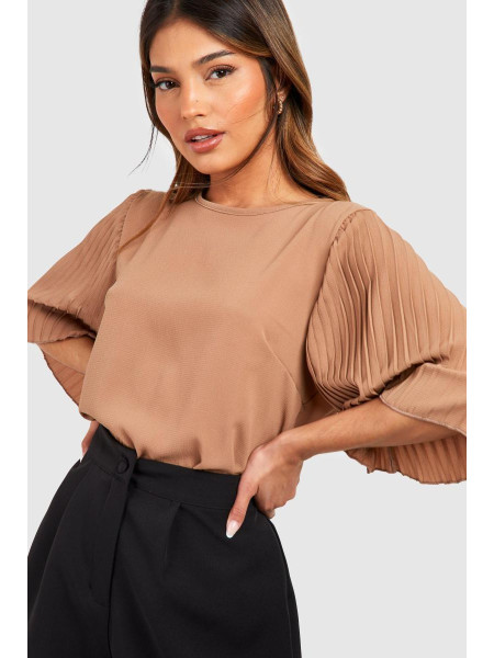 Верблюжа блуза зі складками