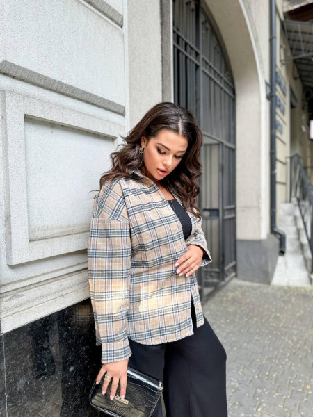 Сорочка в клітинку 