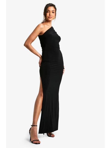 Сукня максі з одним рукавом і високим розрізом