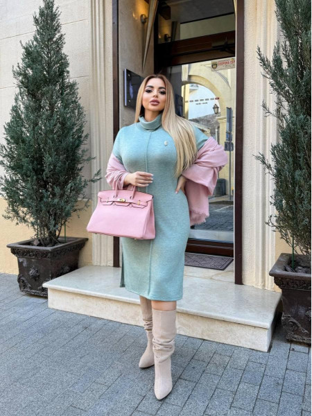 Сукня ангорова Арктика з брошкою 