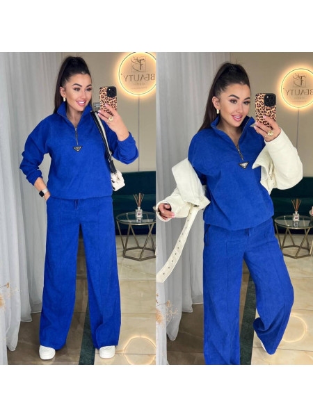 Вельветовий брючний костюм 