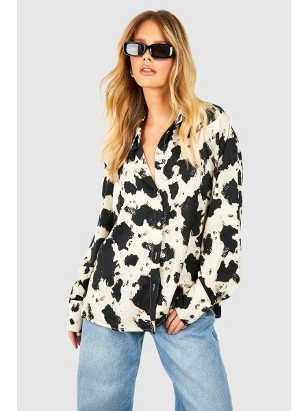 Атласна сорочка з абстрактним принтом