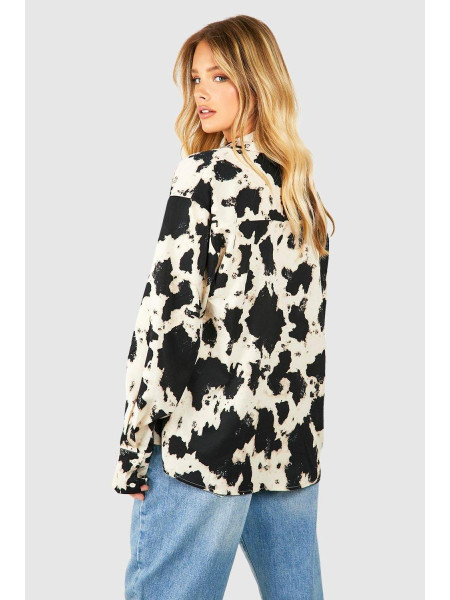 Атласна сорочка з абстрактним принтом