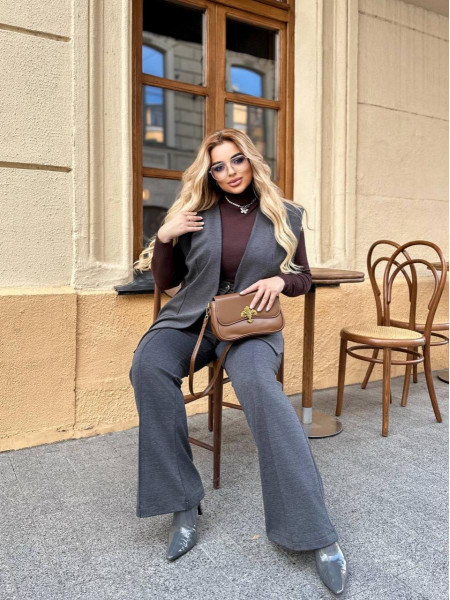 Костюм брюки жилет 