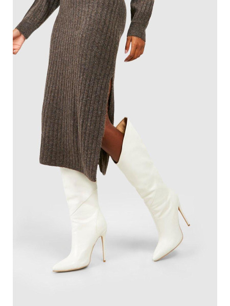 М'який джемпер із широким трикотажним коміром