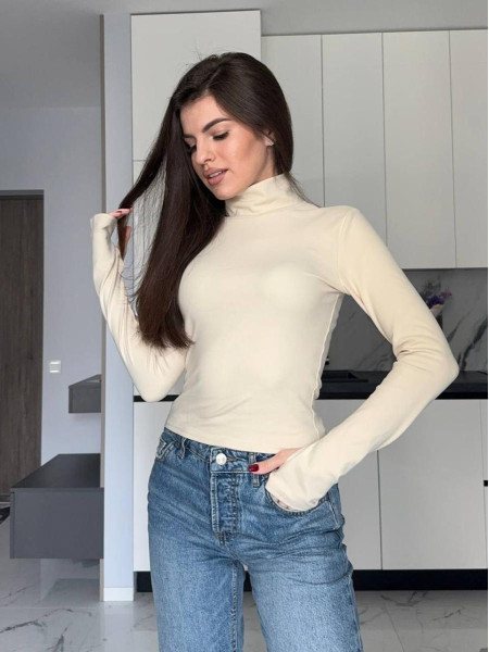 Гольф з вирізом для пальця 