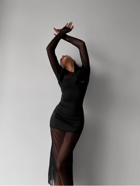 Чорна сукня міді сітка 