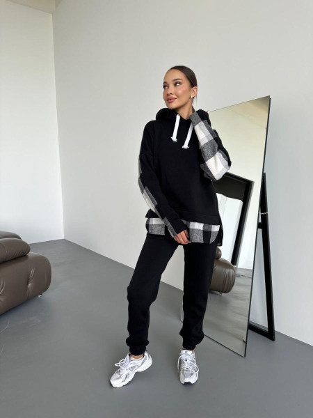 Спортивний костюм клітинка 