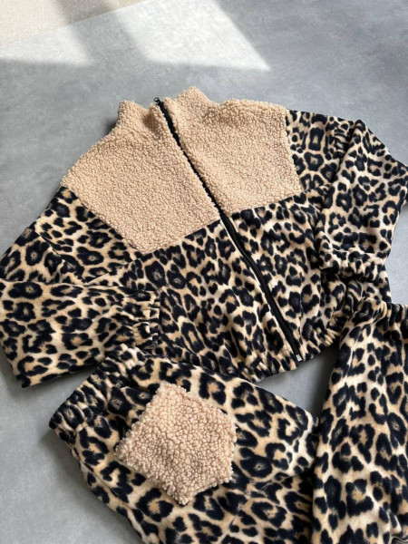 Костюм лео тедді 