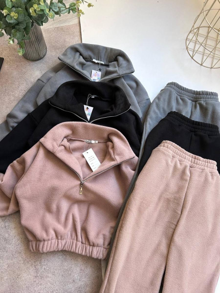 Спортивний флісовий костюм 