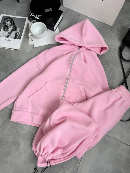 Базовий спортивний костюм 