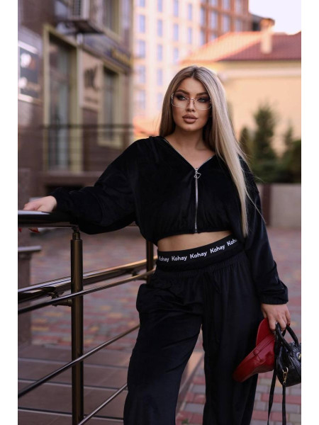 Чорний велюровий костюм 7015/7012