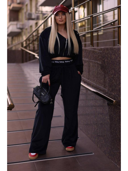 Чорний велюровий костюм 7015/7012