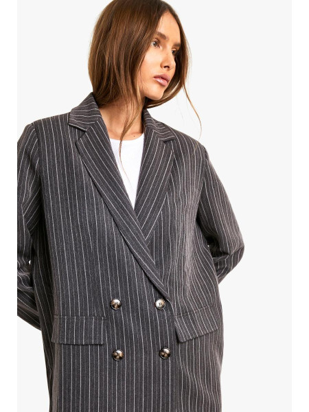 Двобортний піджак великого розміру в смужку