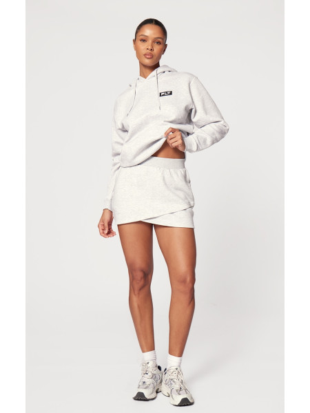 Толстовка великого розміру PRETTYLITTLETHING з попелясто-сірим значком і логотипом