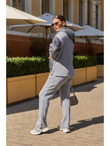 Теплий жіночий прогулянковий костюм 