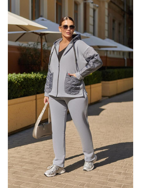 Теплий жіночий прогулянковий костюм 