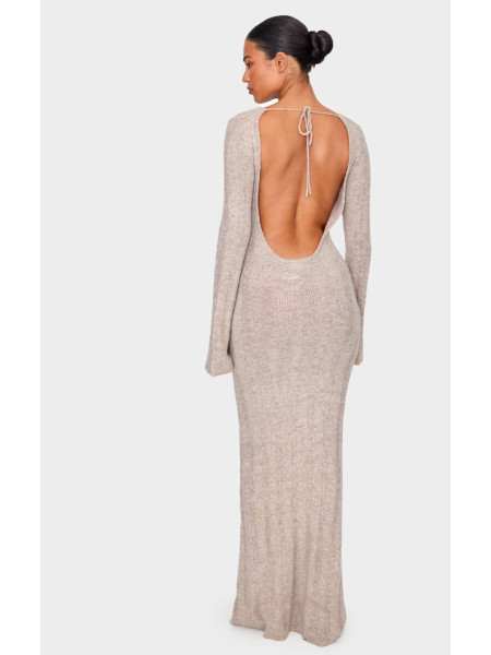 Висока темно-сіра трикотажна сукня з відкритою спиною в рубчик