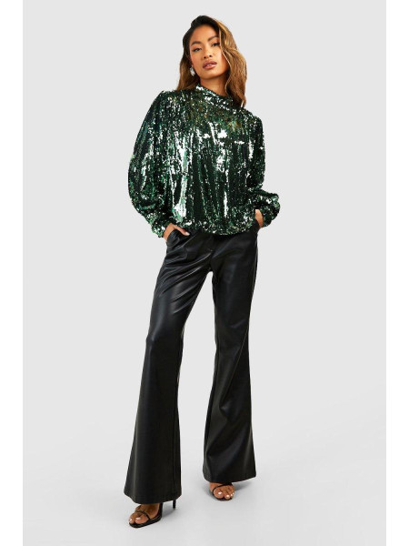 Рожевий об'ємний топ із паєтками з високим горлом