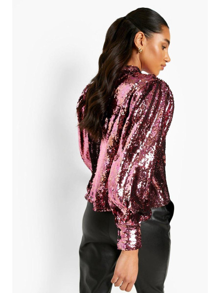 Рожевий об'ємний топ із паєтками з високим горлом