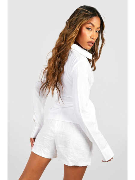 Біла лляна сорочка з краваткою