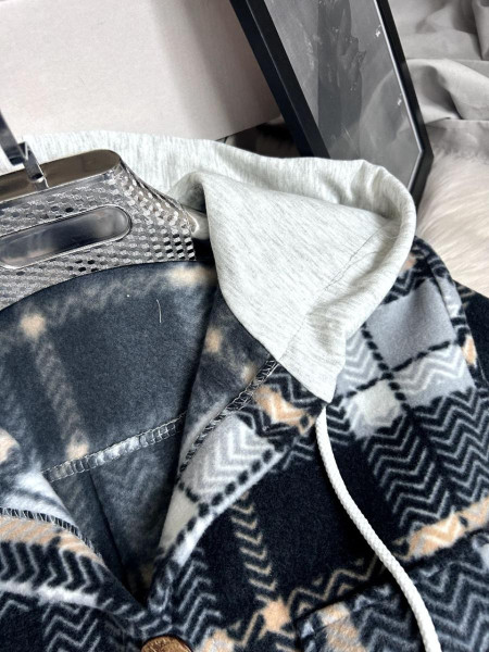 Сорочка в клітинку з капюшоном двосторонній фліс 