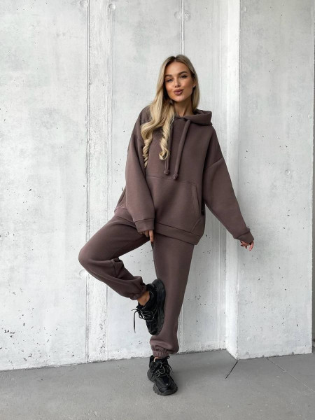 Базовий спортивний костюм 