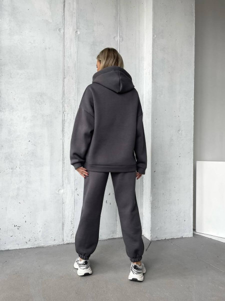 Базовий спортивний костюм 