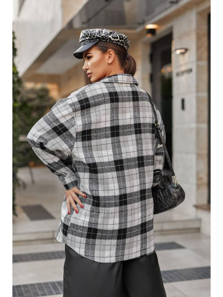 Жіноча трендова сорочка у клітку 