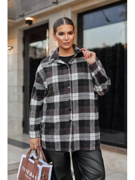 Жіноча трендова сорочка у клітку 