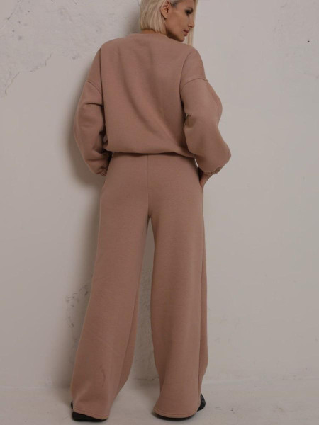 Брючний теплий костюм 