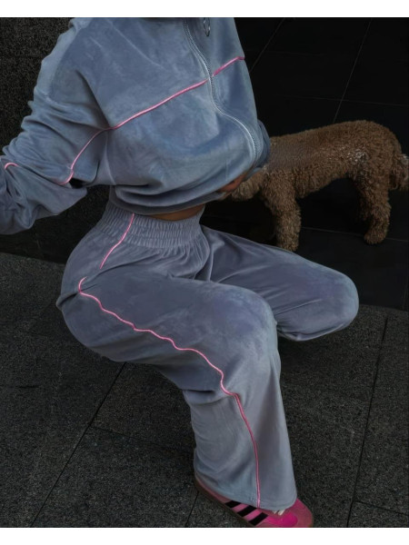 Велюровий костюм 