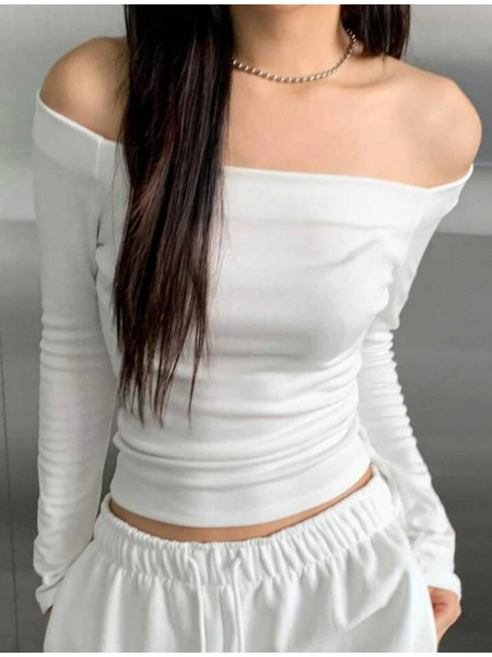 Кофта з відкритими плечима 