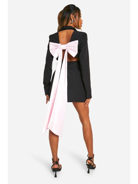 Сукня-піджак з відкритою спиною з бантом