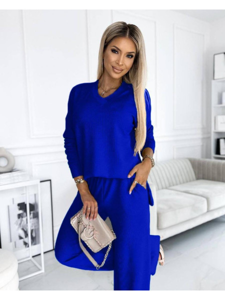 Костюм брючний рубчик 