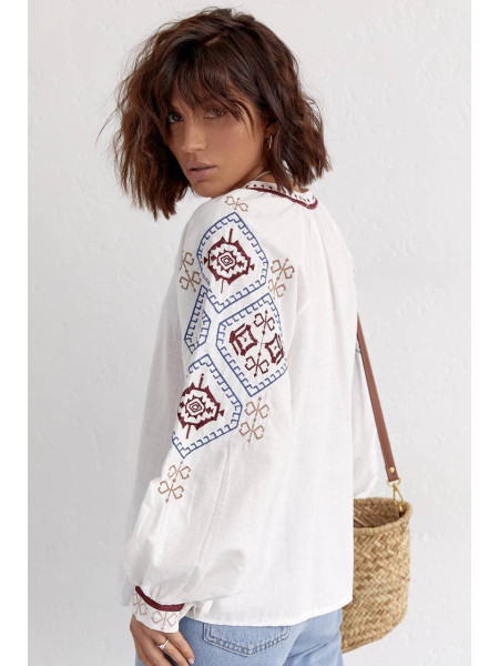 Біла вишиванка Туреччина 