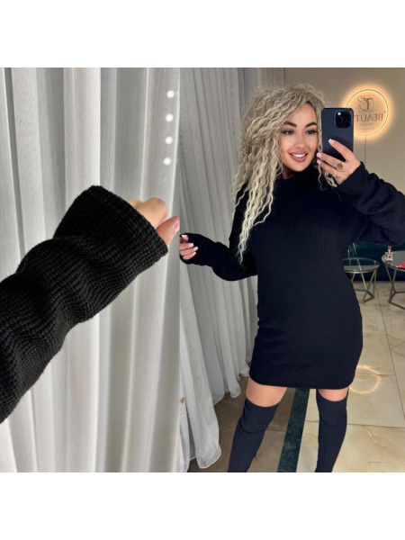 Сукня в’язка 