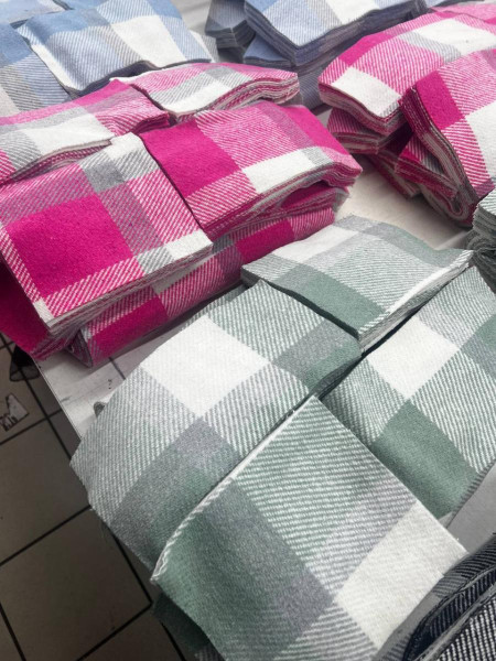 Сорочка кашемірова в клітинку 